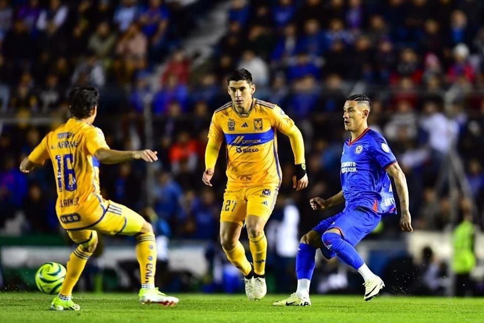 Repasa los mejores momentos del partido Tigres-Cruz Azul.