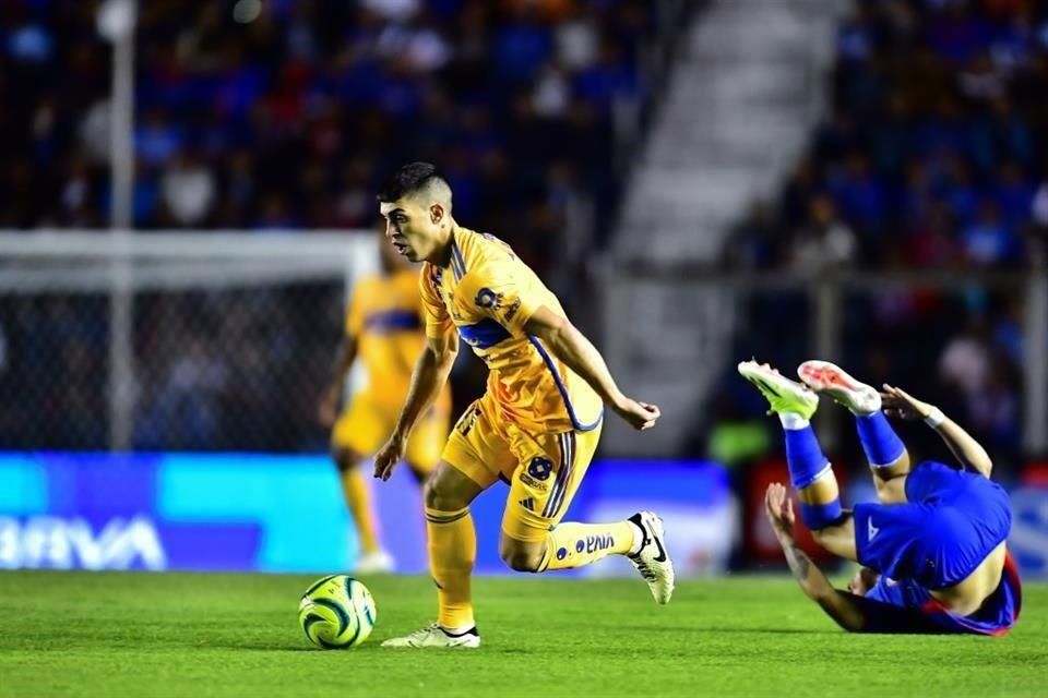 Repasa los mejores momentos del partido Tigres-Cruz Azul.