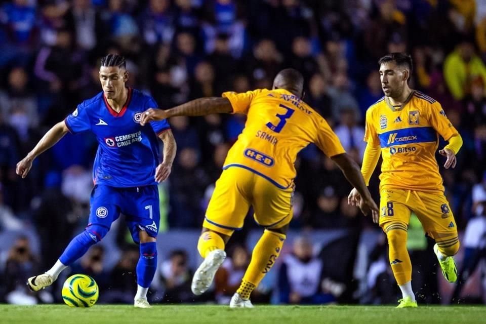 Repasa los mejores momentos del partido Tigres-Cruz Azul.