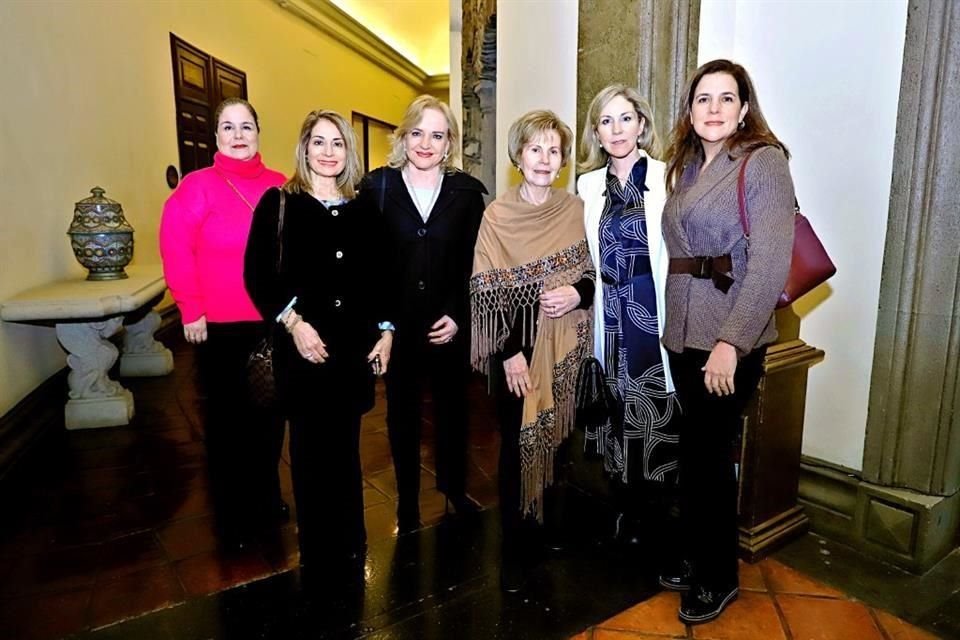 Ana Lucía Rodríguez, Cecilia Garza, Rosario Almada, Julia de la Garza de Ibarra, Ana Cecilia Ibarra y Lorena Medrano