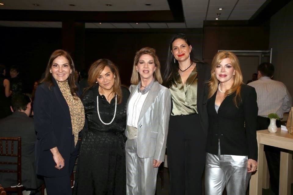 Irma Treviño de García, Ingrid Fiehn, Mina Villarreal de Gustafson, Jennie Shrem Serur y Catalina Ibarra de Martínez