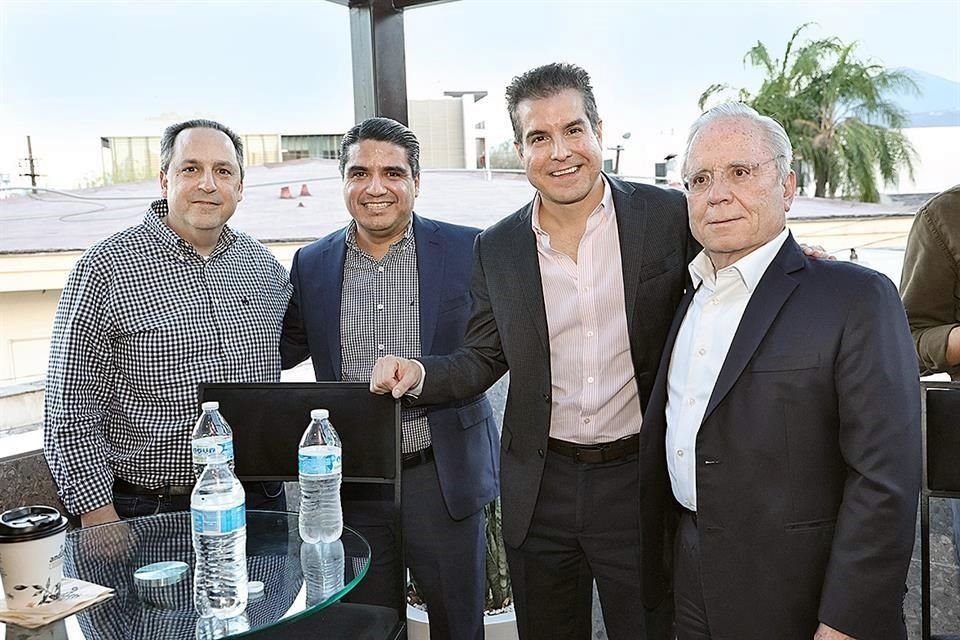 Eugenio Garza, Raúl Rodríguez, Jorge Estrada y Manuel Rivera.