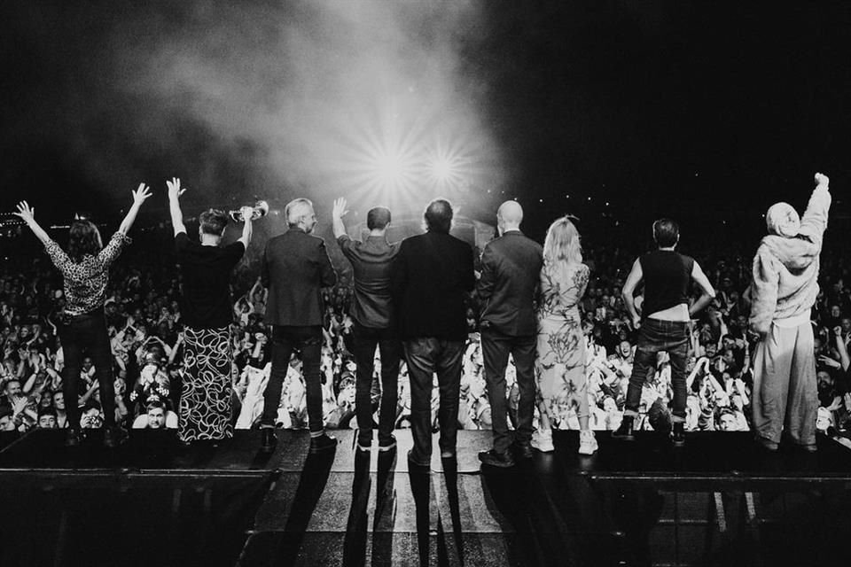 La banda británica forma parte del cartel del Vive Latino.