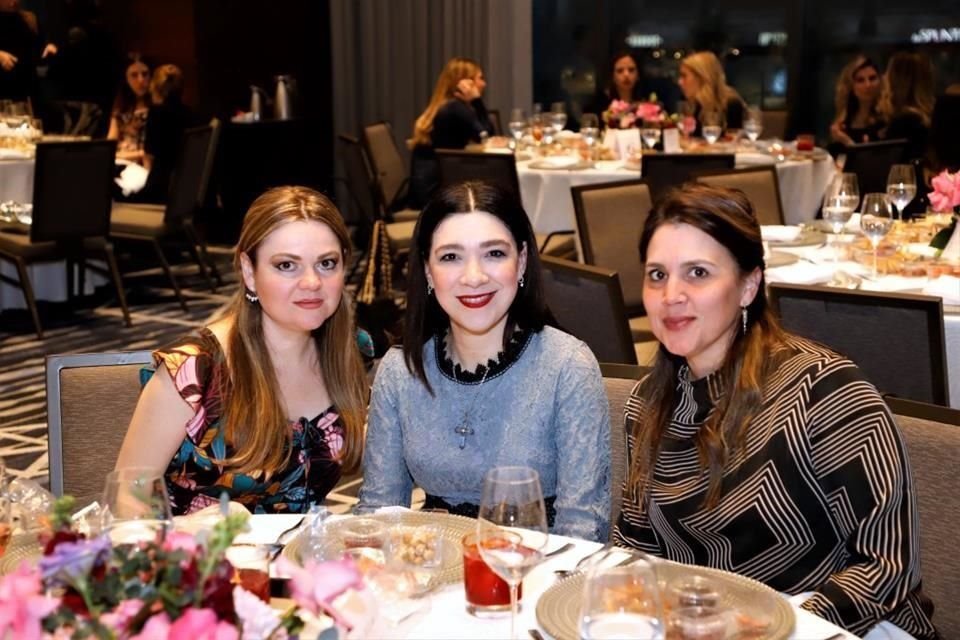 Liliana Mateu, Maricela Cavazos y Verónica García