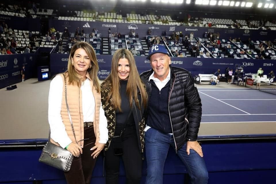 Ilda Ledesma, Susi Caplan y Paul Caplan