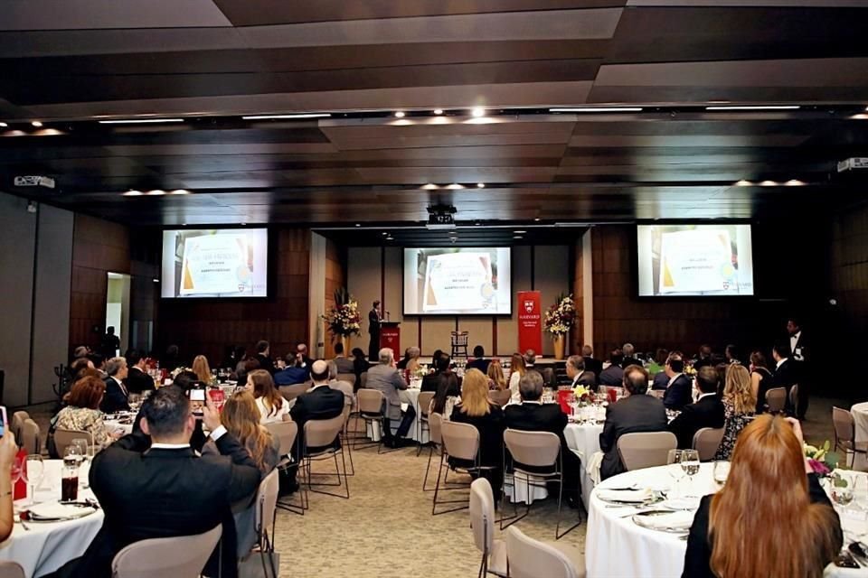 Gala del Club Harvard de Monterrey