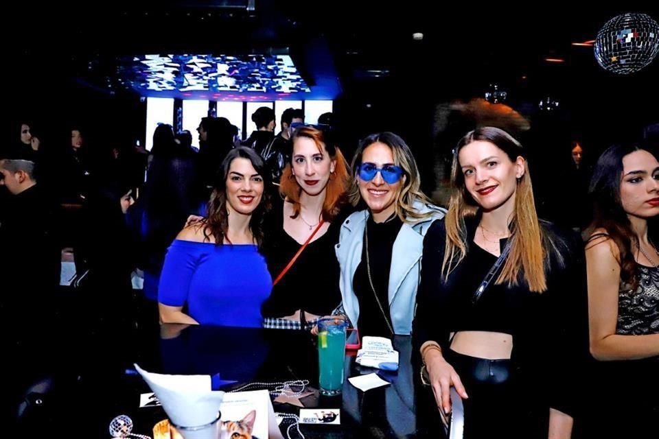 Anne Barailler, Ana Cecy García, Gaby Zenil y Claire Deloche