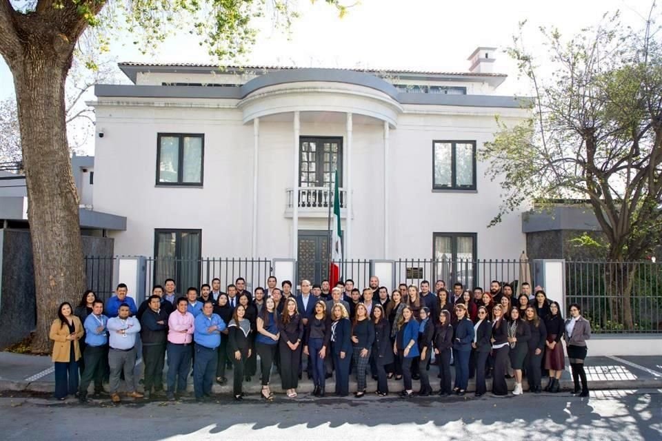 Equipo Grupo Quiran en las oficinas Corporativas de la empresa.