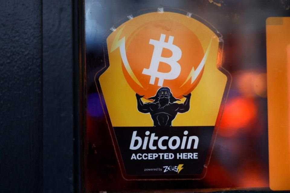 El bitcoin acumula una ganancia de 50 por ciento en lo que va del año.