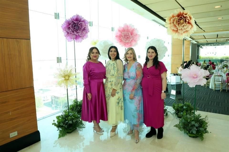 Martha Nelly González de Rodríguez, Mariana Isabel Medina Murillo, Leticia Isabel Murillo de Medina y Yéssica Leticia Medina de González