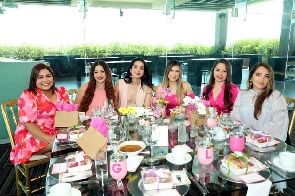 Karla Rodríguez, Mariel Martínez, Estrella Miller, Nayeli Cabrera, Jéssica Hernández y Cristina Treviño