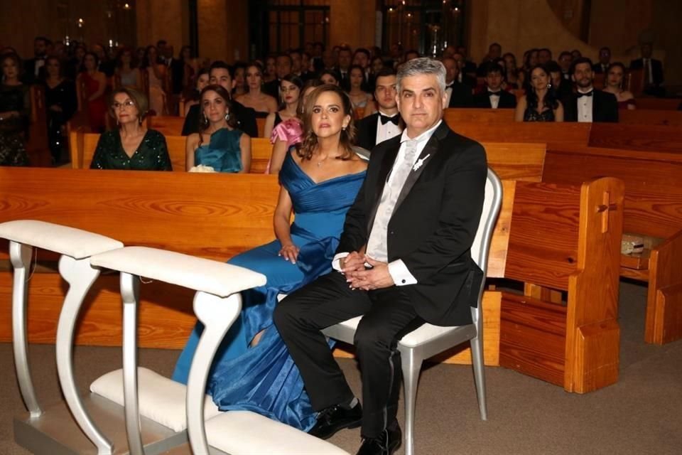 Mónica Ávila de Páez y José Luis Páez Mireles