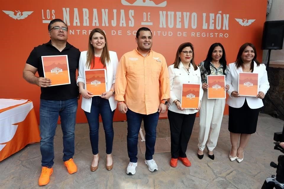 Los aspirantes a Diputaciones locales realizaron sus registros en MC.