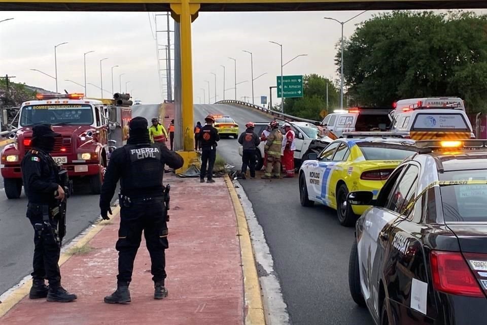 El accidente ocurrió ayer por la mañana, en la Avenida Rangel Frías, en la Colonia Aztlán.