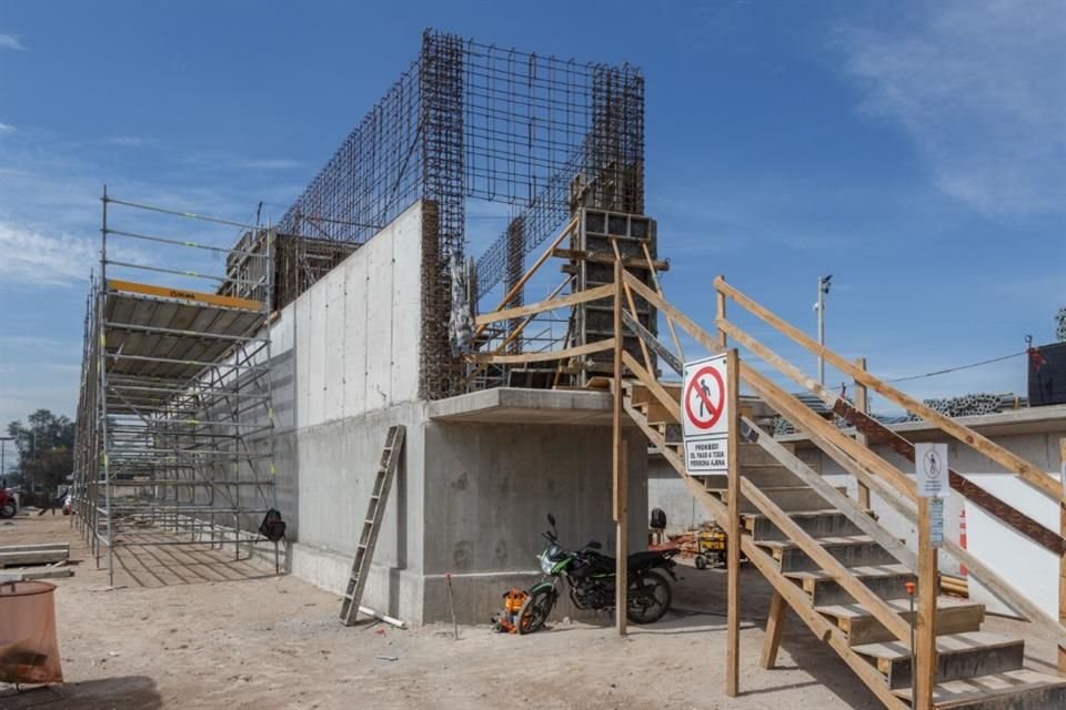 Avanza construcción de la Estación Tlajomulco Centro.