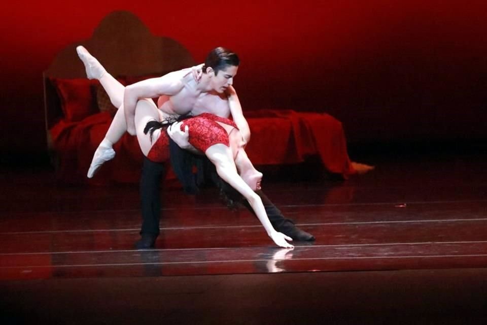 Trascendiendo Tres Décadas de Ballet