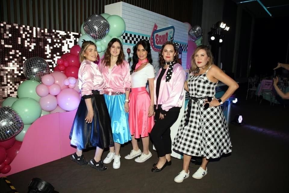 Julie Ruiz, Thelma Torres de González, Jennie García, Rosy Rodríguez y Luzma Cárdenas