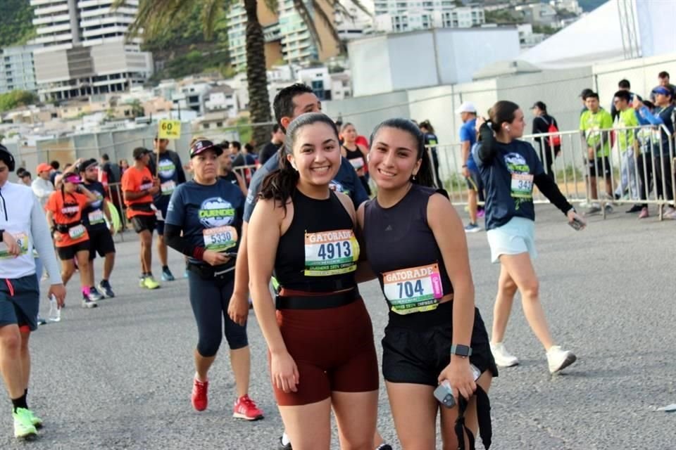 Sofía Zamora y Natalia Reyes