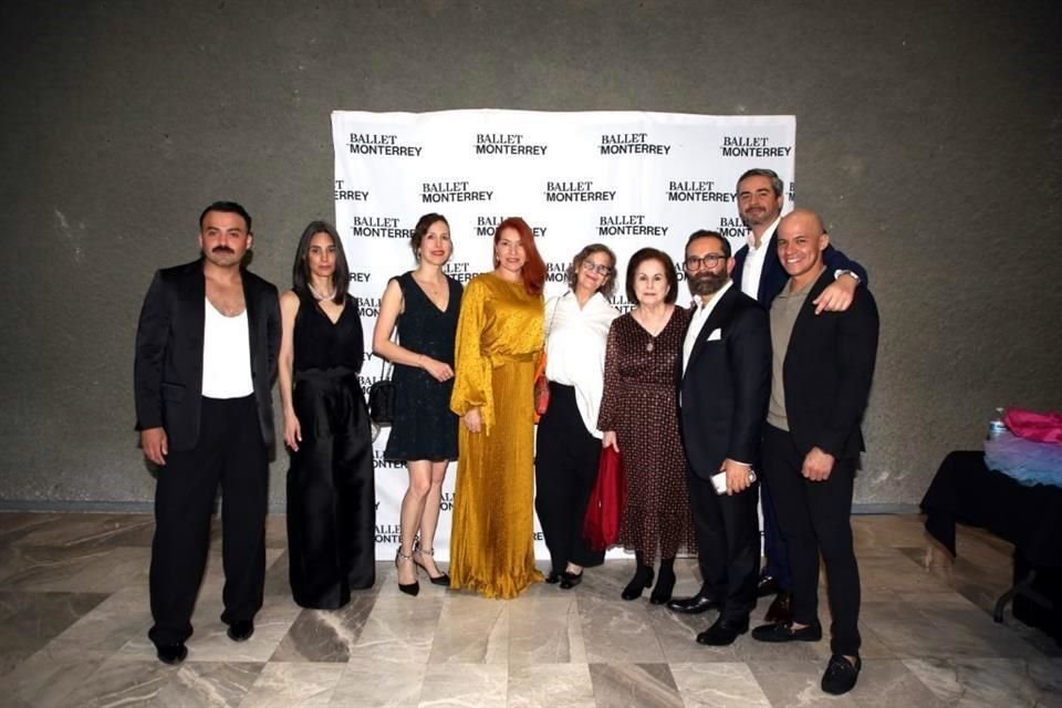 Iván Torres, Catalina Zambrano, Karla Gracida de Ruiz, Silvia Torres, Carla García Cano, Lorena Coindreau, Mauricio Gattás Mercado, Memo Oyervides y Uriel Salazar