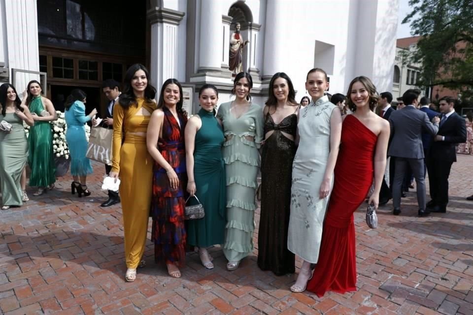 Roberta Castillón, Mariana Girodengo, Samira Santos, Cecilia Reyes, Ana Paula Zavala, Viviana Cantú y Patricia Zambrano