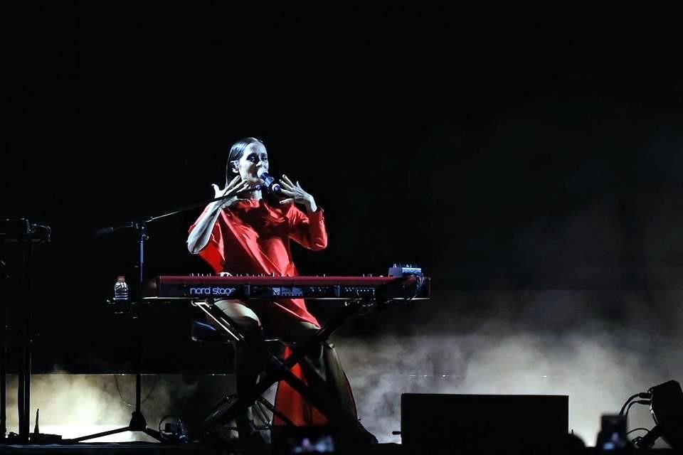 El escenario y los fans están puestos ya en el Zócalo de la CDMX para recibir a Julieta Venegas en el Festival Tiempo de Mujeres.