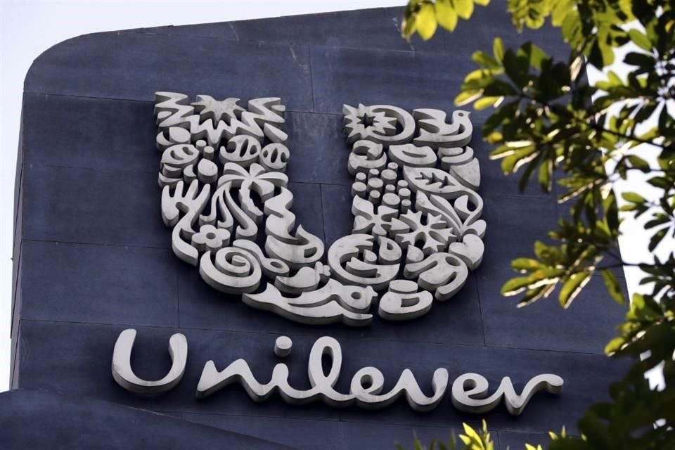 Unilever, entre otras empresas de consumo, han hablado públicamente en el pasado de reforzar sus infraestructuras en México para apoyar las cadenas de suministro globales.