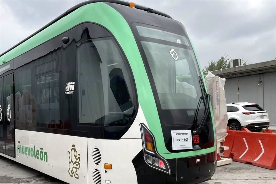 Se espera que la Línea 5, funcione con este sistema de trenes, y que operen 23 unidades de 4 vagones cada uno con capacidad para transportar a 415 pasajeros. 