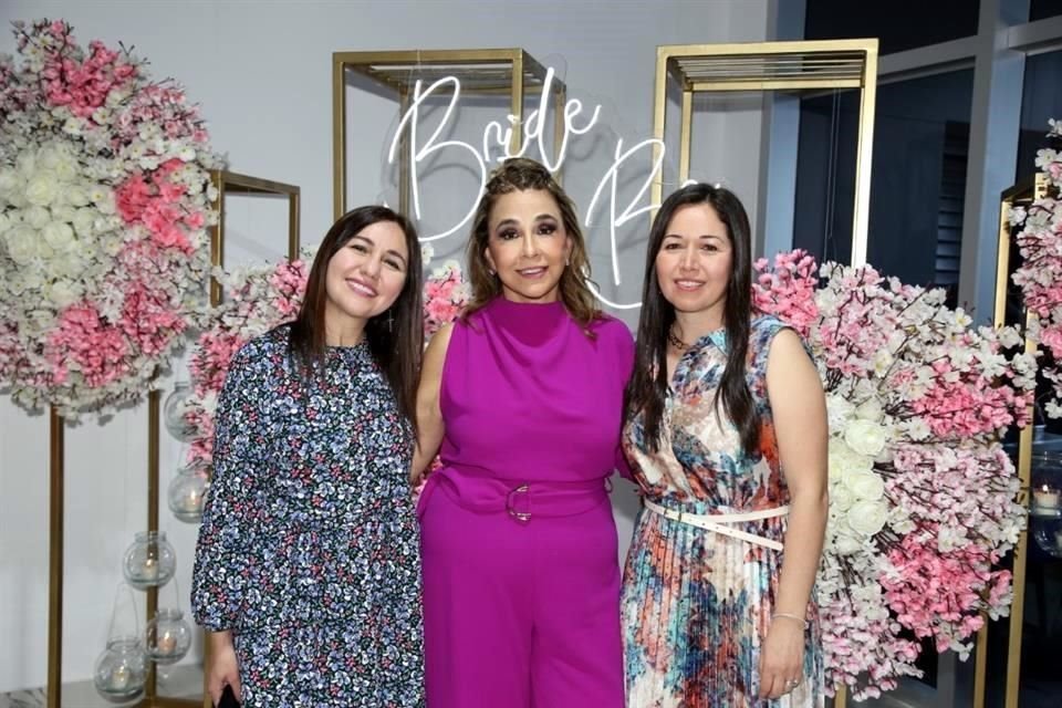 Marcela González, Maricela Frausto Macías y Lorena González