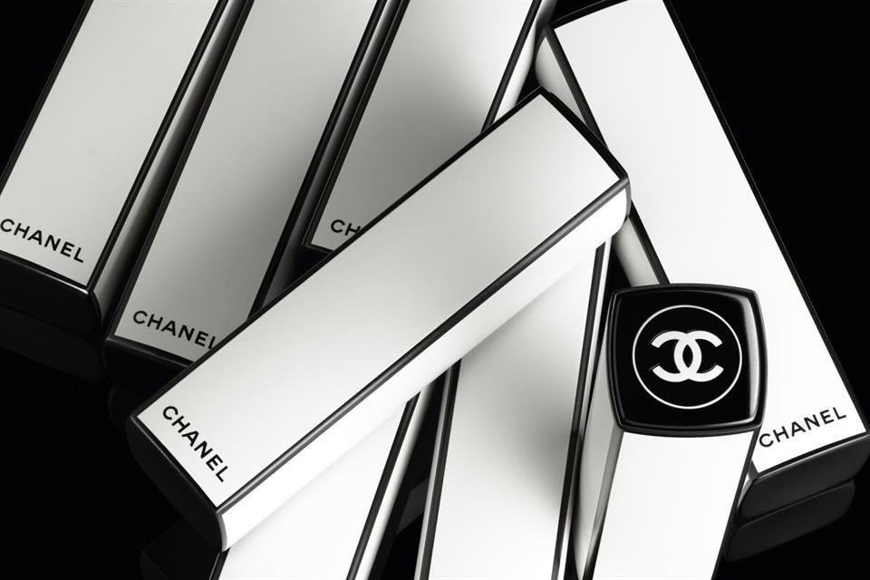 Esta colección es una edición limitada de Chanel.