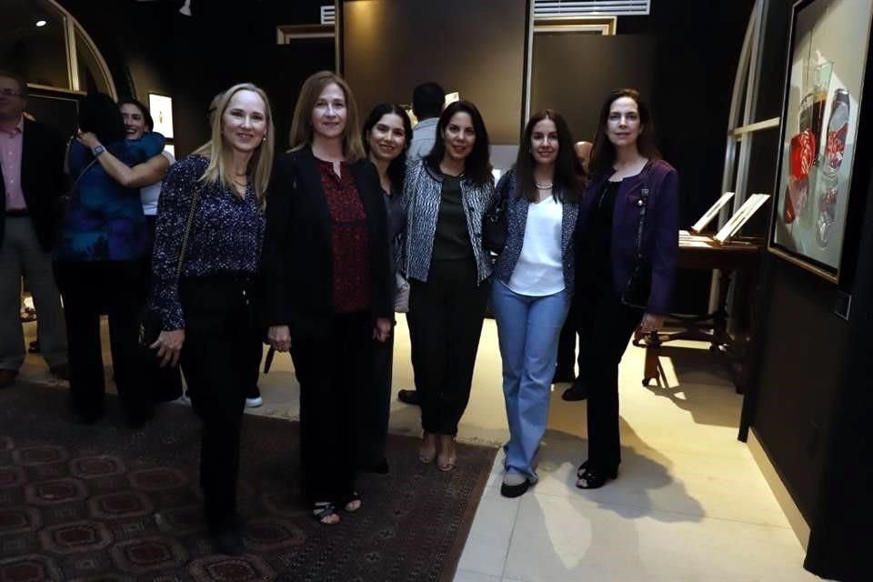 Katia Medina, Carmen Siller, Mónica Díaz, Rocío Flores, Sofía Acosta y Lorena Treviño de Sada
