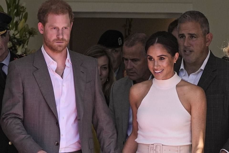 Los Duques de Sussex, Enrique y Meghan, desearon 'salud y recuperación' a la princesa Catalina tras dar a conocer su diagnóstico de cáncer.