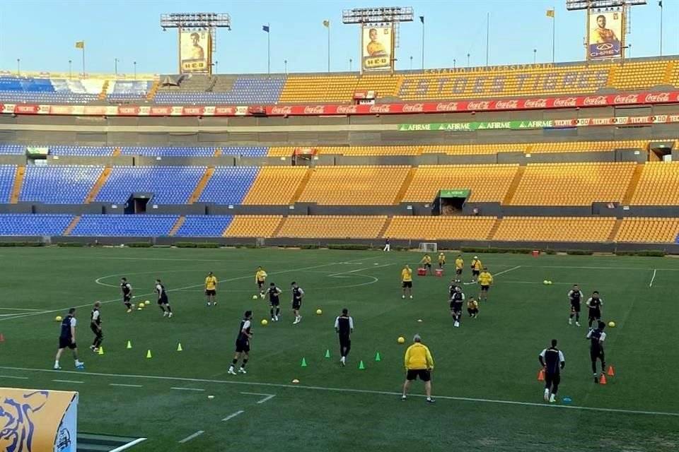 Los auriazules alistan el duelo del viernes ante Puebla.