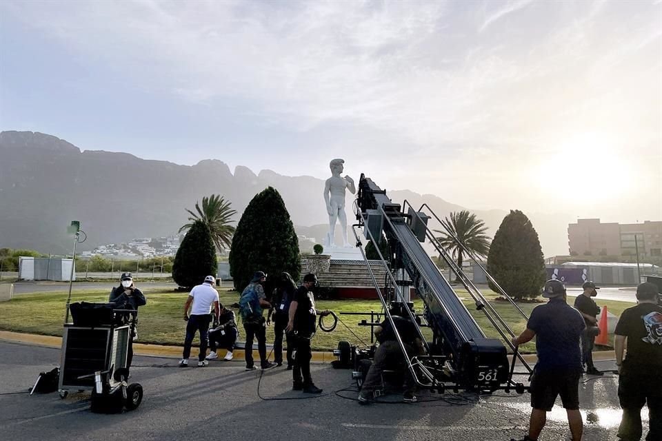 Durante el rodaje de la serie colocaron un 'David' en la zona de Valle Oriente.