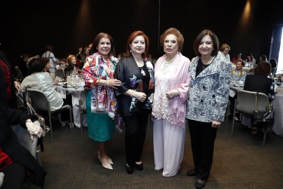 Gaby Benavides, Flora de Castillón, Diamantina Sauceda de Benavides y Olga Cavazos