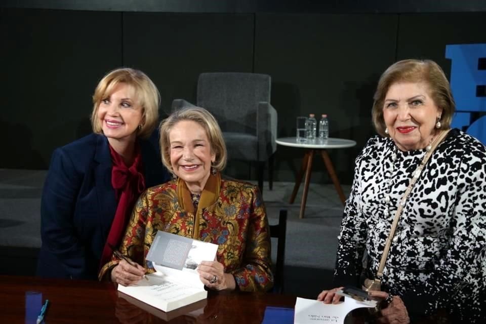 Alma Coello,  Guadalupe Loaeza y Graciela Garza