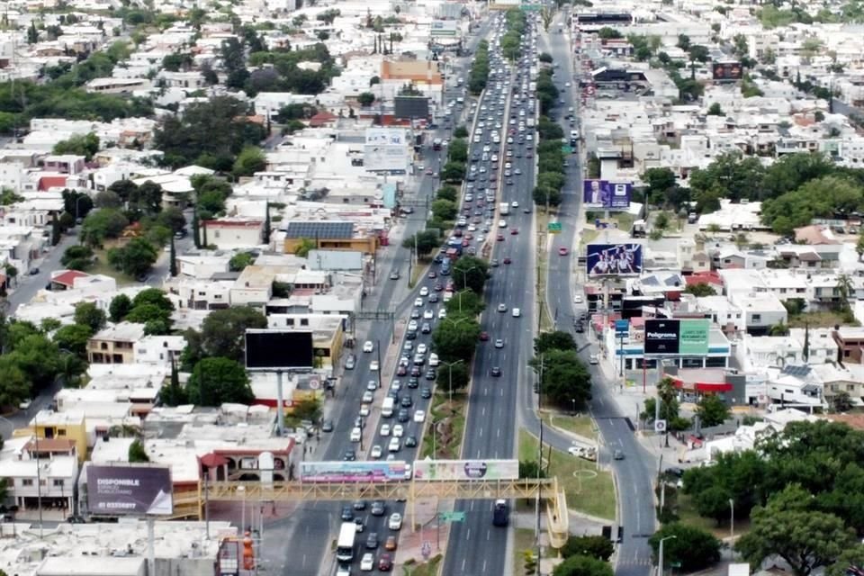La salida al sur de la Ciudad tuvo este mediodía un congestionamiento vial.