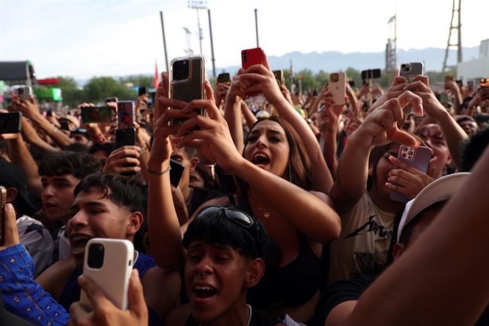 Miles de persona asistieron al tercer y último día del festival Pa'l Norte, en el Parque Fundidora, para ver a sus artistas favoritos.