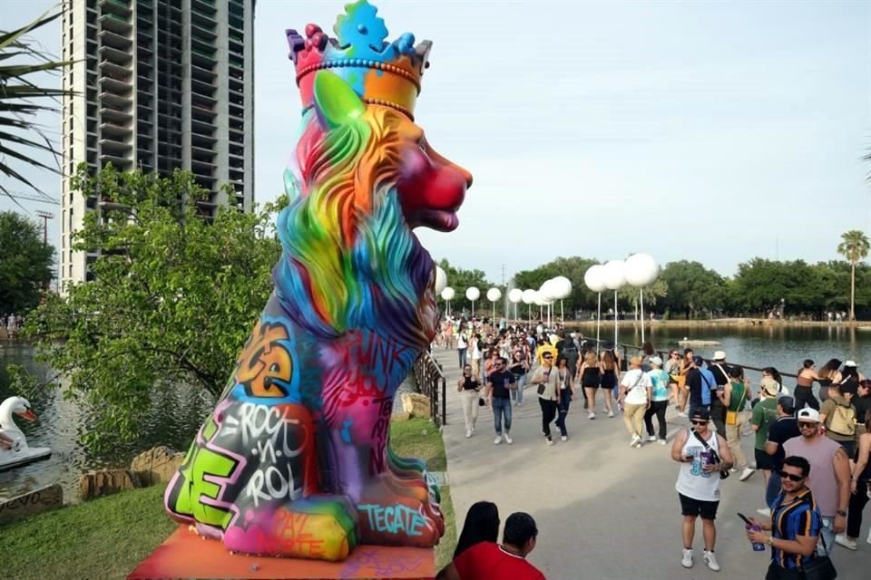 Miles de persona asistieron al tercer y último día del festival Pa'l Norte, en el Parque Fundidora, para ver a sus artistas favoritos.