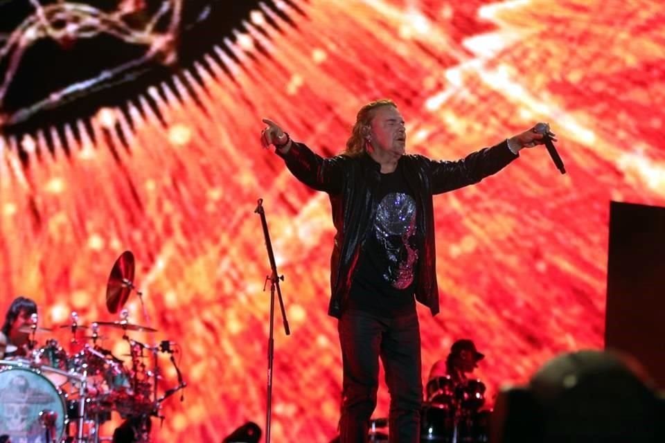 Para la raza amante del rock en español, Maná fue el 'headliner' del tercer y último día del Pa'l Norte.