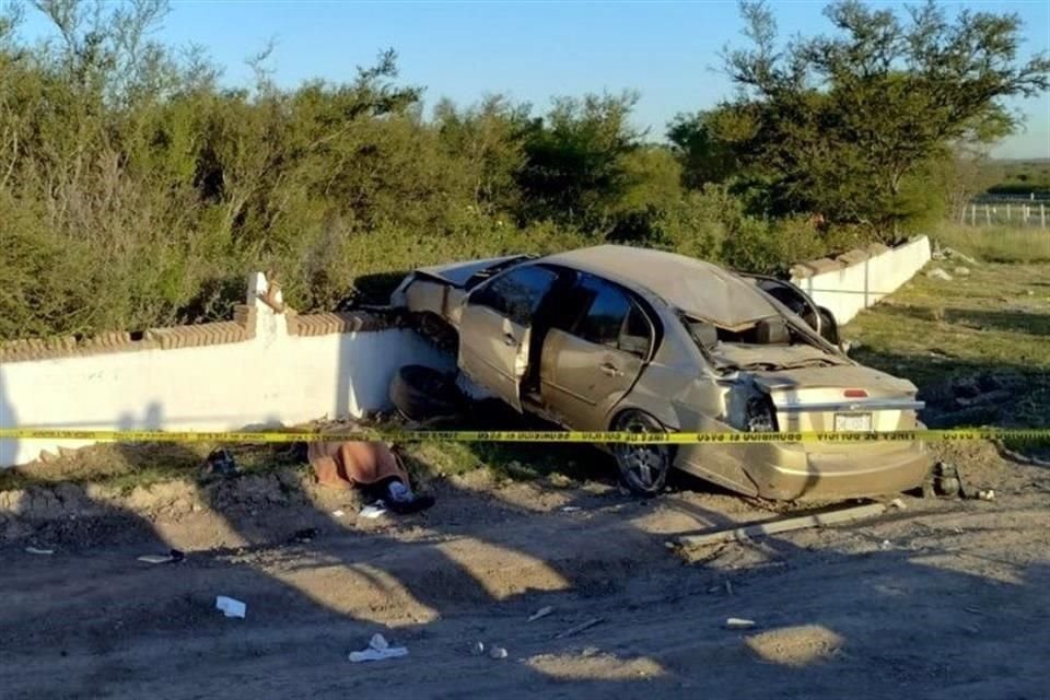 Fue alrededor de las 6:30 horas, cuando se reportó el accidente en el kilómetro 29 de la autopista.