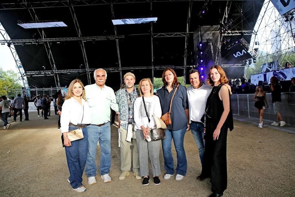 Patricia González, Francisco Garza, David Muñoz, Carmen Gracia, Ana Rafaela Madero, Humberto Zambrano y Michelle Sanz