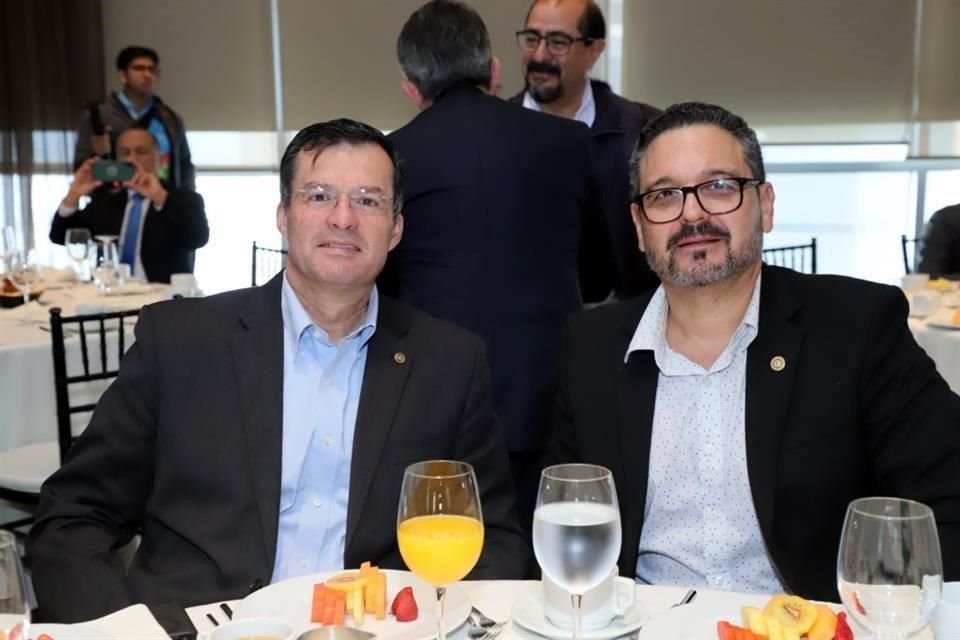Enrique Díaz de León y José Luis Serrano