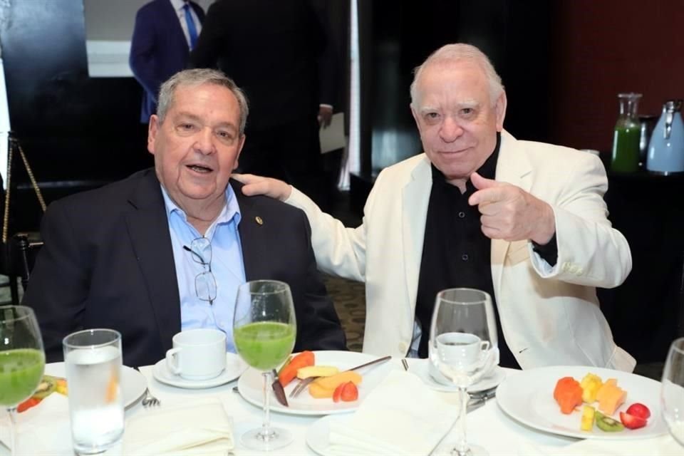 Antero Cantú y Julio Valdés