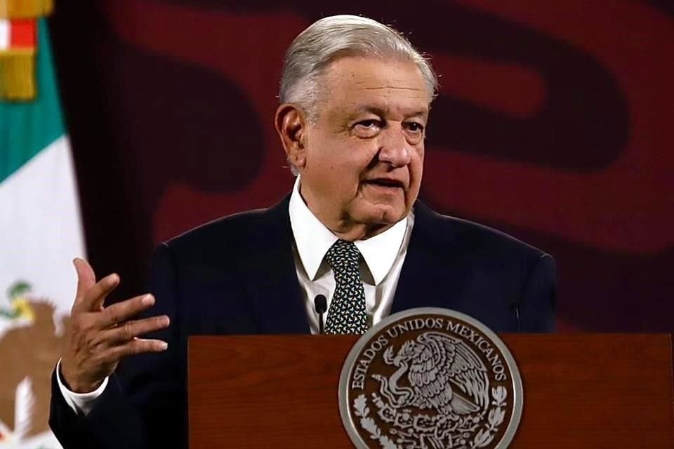 AMLO descartó romper relaciones con Ecuador, luego que ese país expulsó a Embajadora mexicana y dijo que avión de Fuerzá Aérea irá por ella.