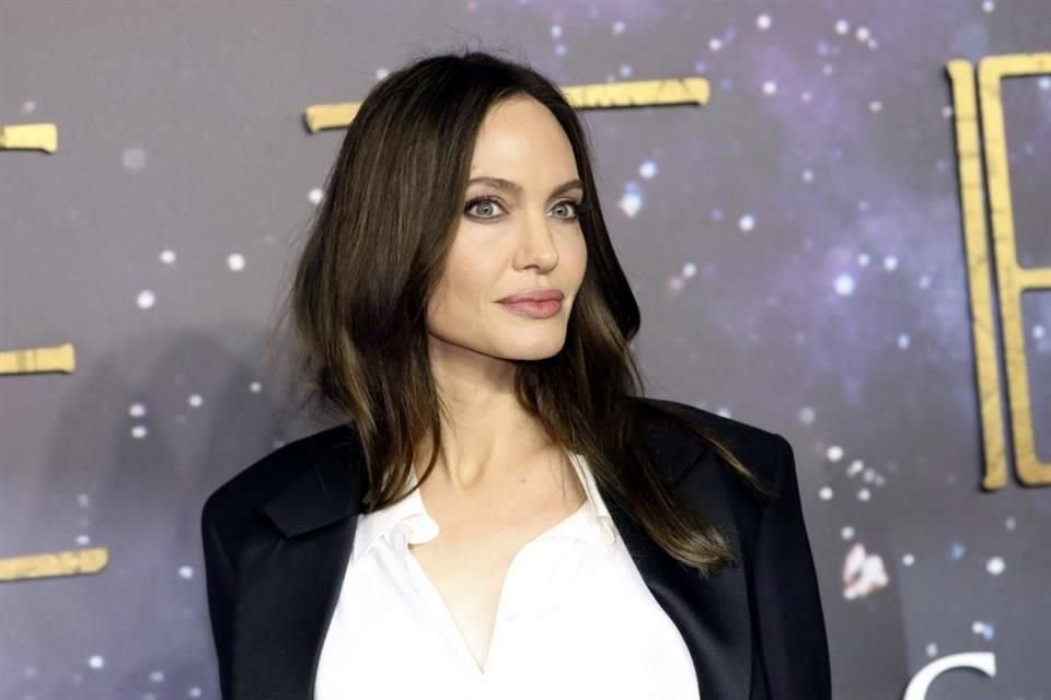 Angelina Jolie reveló que sí vivió maltrato en su ex matrimonio.