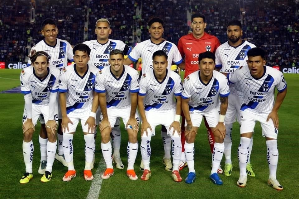 Con este cuadro salió Rayados al partido.