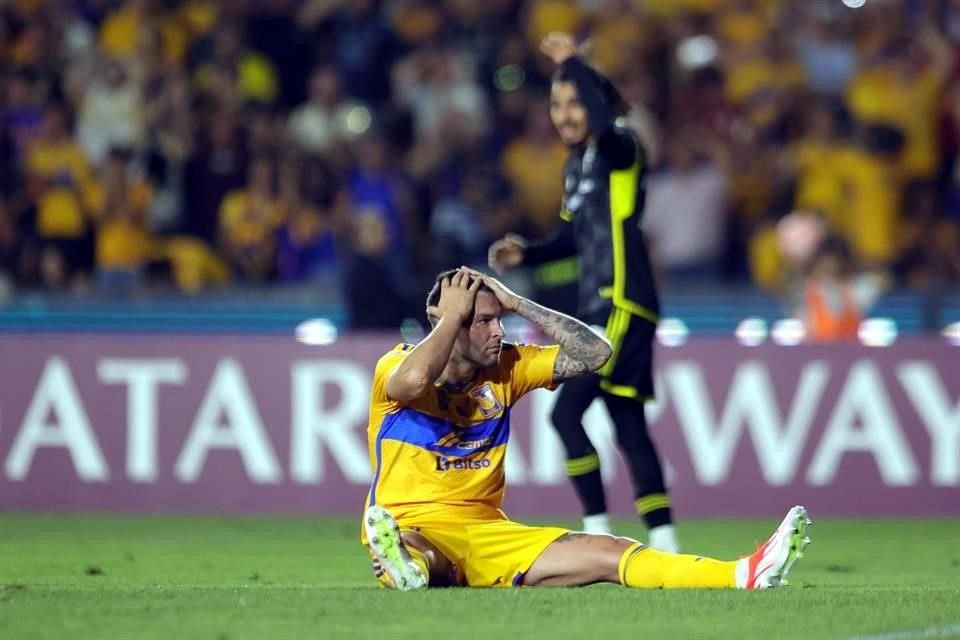 Gignac falló frente al arco en tiempo regular y luego en los penales.