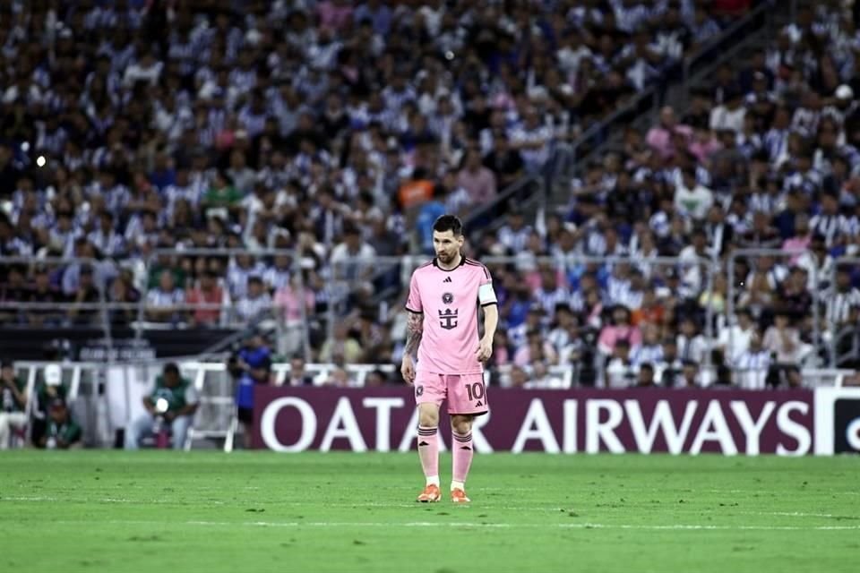 Lionel Messi mostró poco en la cancha de Rayados y su equipo se despidió de la Copa de Campeones Concacaf.