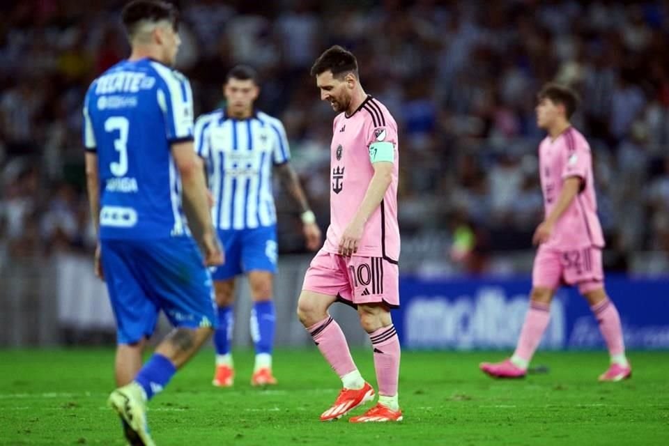 Las postales de Lionel Messi en la derrota del Inter de Miami 3-1 ante Rayados en el Estadio Monterrey.