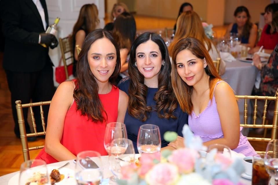 Lucina López, Aída González y Melina Saucedo